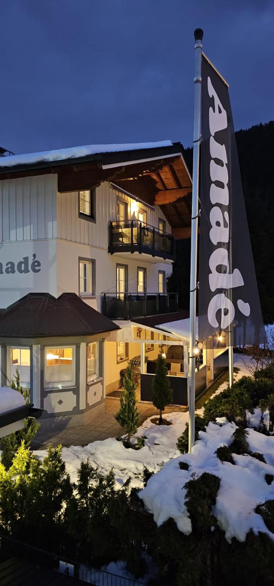 Gaestehaus Amade Flachau Exteriör bild